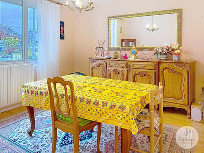 Maison - 82 m² - 5 pièces