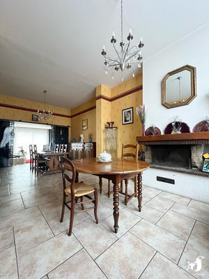 Maison - 177 m² - 6 pièces