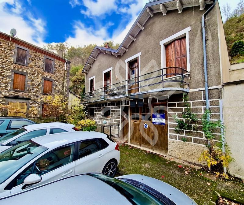 Maison de village - 100 m² - 5 pièces