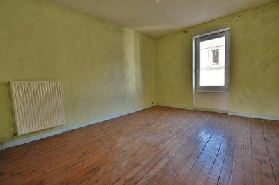 Maison - 74 m² - 4 pièces