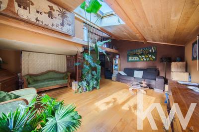 Maison en pierre - 160 m² - 8 pièces