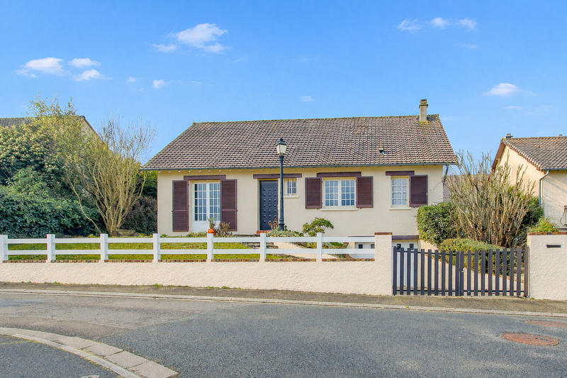 Maison - 135 m² - 6 pièces