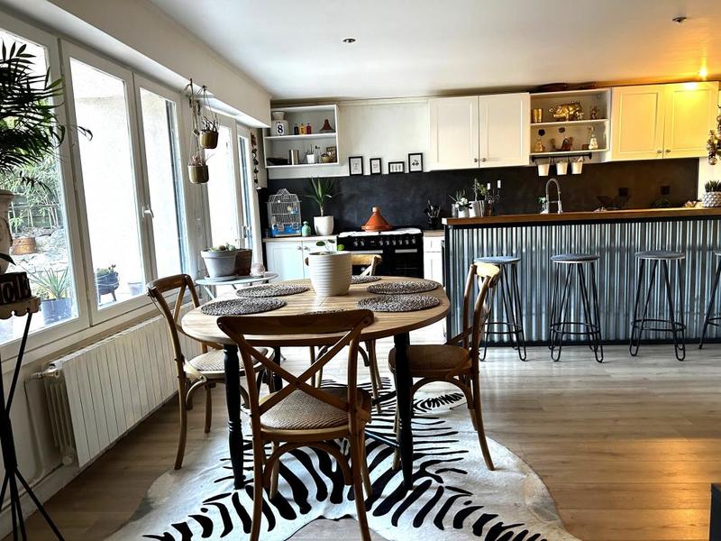 Maison - 112 m² - 5 pièces