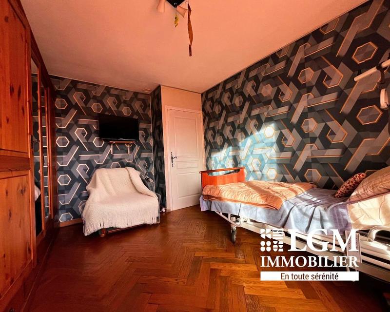 Maison - 97 m² - 4 pièces