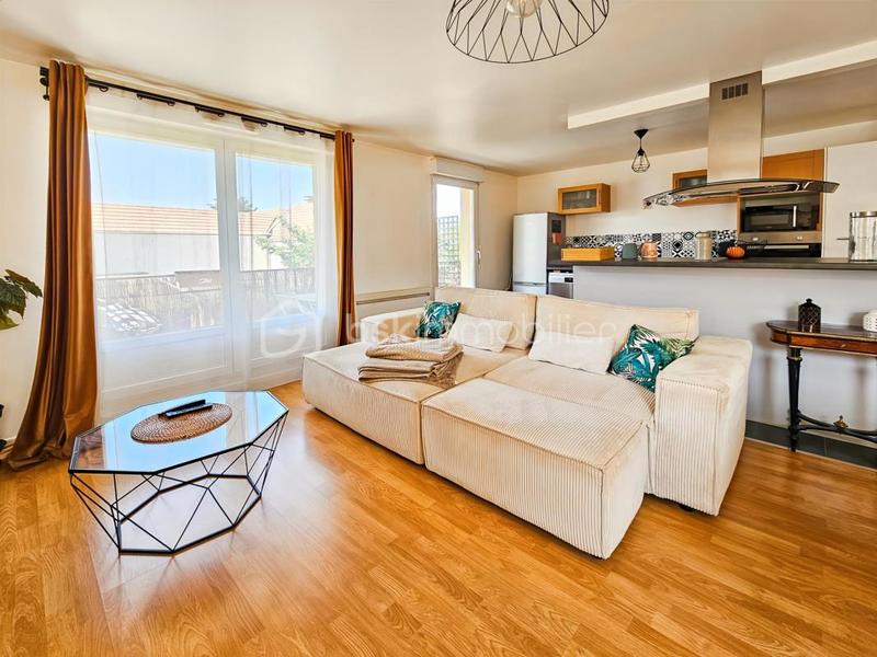 Appartement - 65 m² - 3 pièces