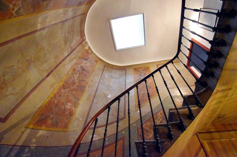 Maison - 391 m² - 12 pièces