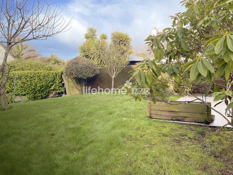 Maison traditionnelle - 94 m² - 5 pièces