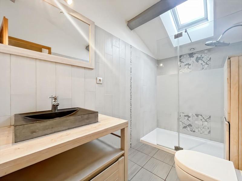 Maison - 257 m² - 10 pièces