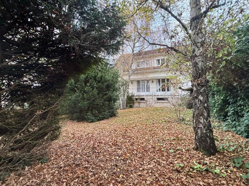 Maison - 170 m² - 7 pièces