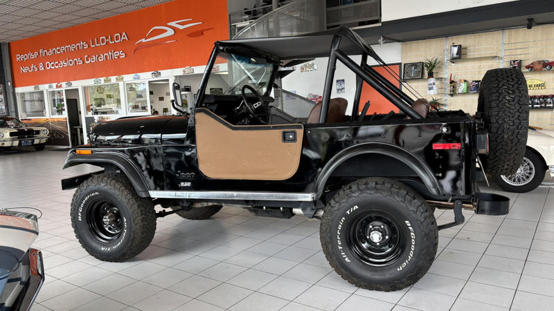 Jeep Cj 7 304 Ci V8 Quadratrac Noire 1976