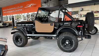 Jeep Cj 7 304 Ci V8 Quadratrac Noire 1976