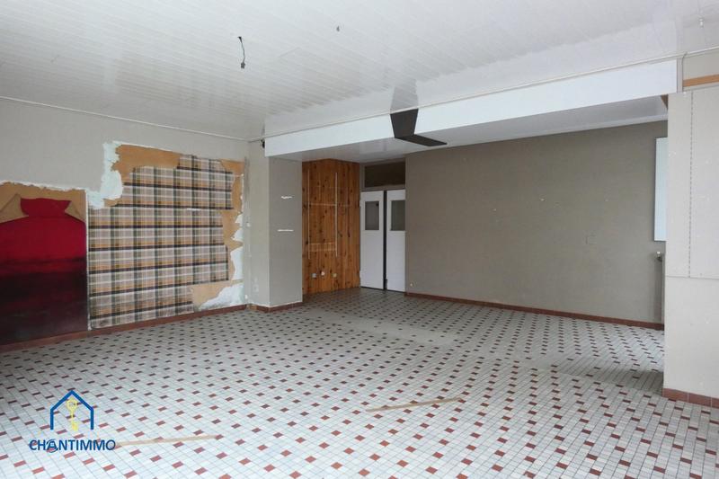 Maison - 420 m² - 13 pièces