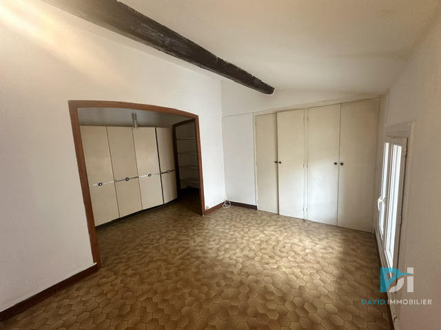 Immeuble - 201 m² - 5 pièces