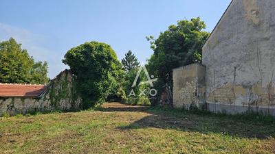 Terrain constructible - 571 m²