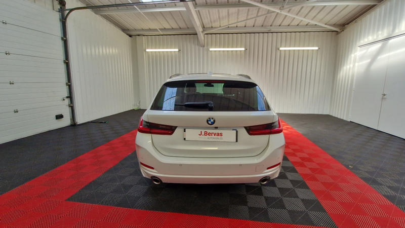 Bmw Série 3 Touring 318i 156ch Business Design Bva8