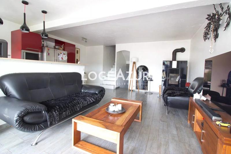 Maison - 106 m² - 4 pièces