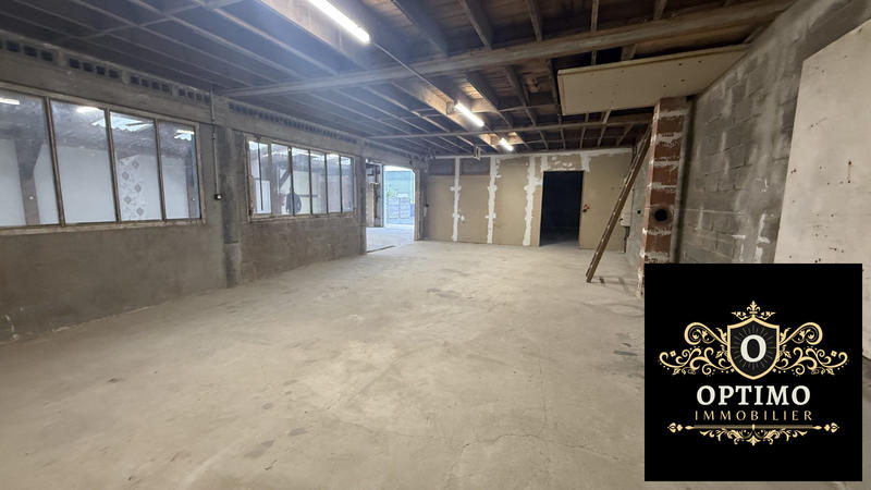 Local commercial - 240 m²