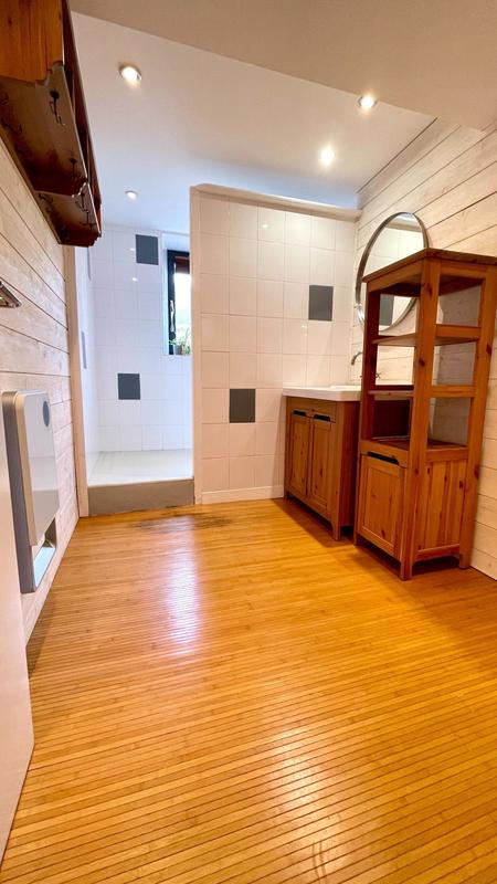 Maison de ville - 253 m² - 6 pièces