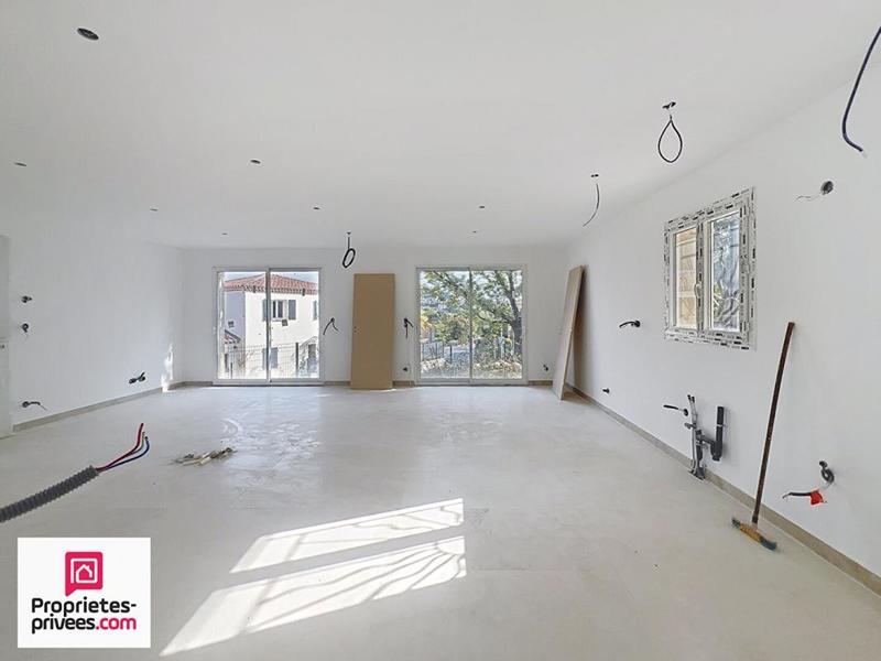 Villa - 100 m² - 4 pièces