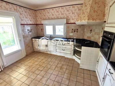 Maison - 110 m² - 5 pièces