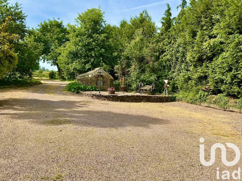 Maison de campagne - 470 m² - 8 pièces