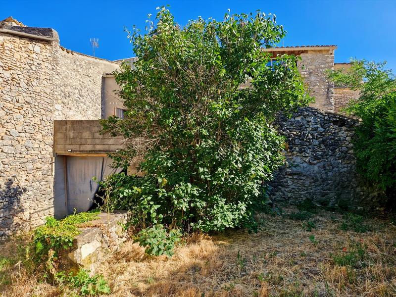 Maison en pierre - 110 m² - 3 pièces