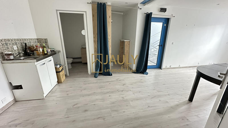 Local commercial - 210 m²