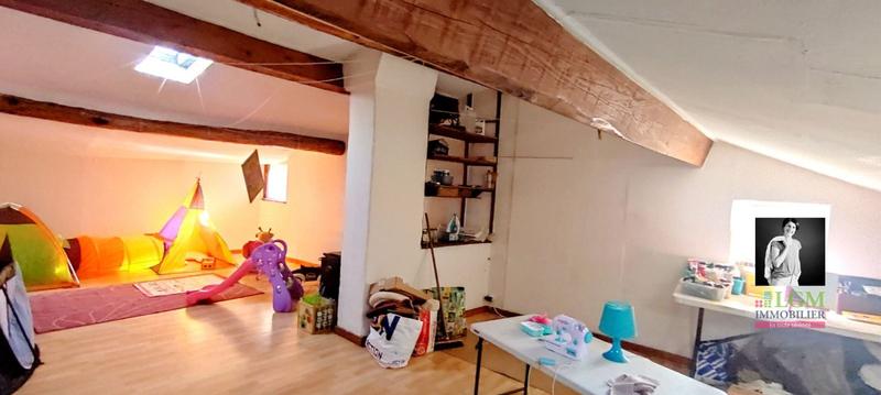 Maison de village - 209 m² - 6 pièces