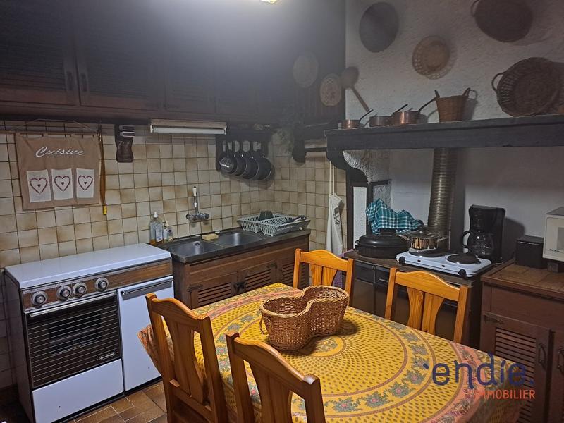 Maison - 141 m² - 5 pièces