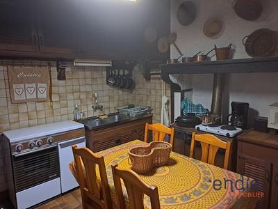 Maison - 141 m² - 5 pièces