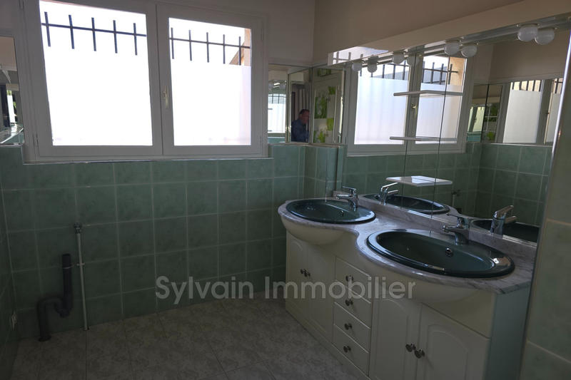 Maison - 103 m² - 4 pièces