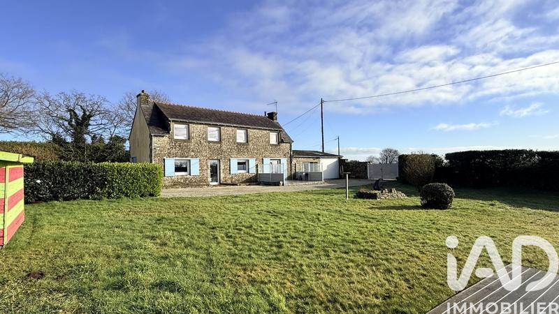 Maison - 123 m² - 8 pièces