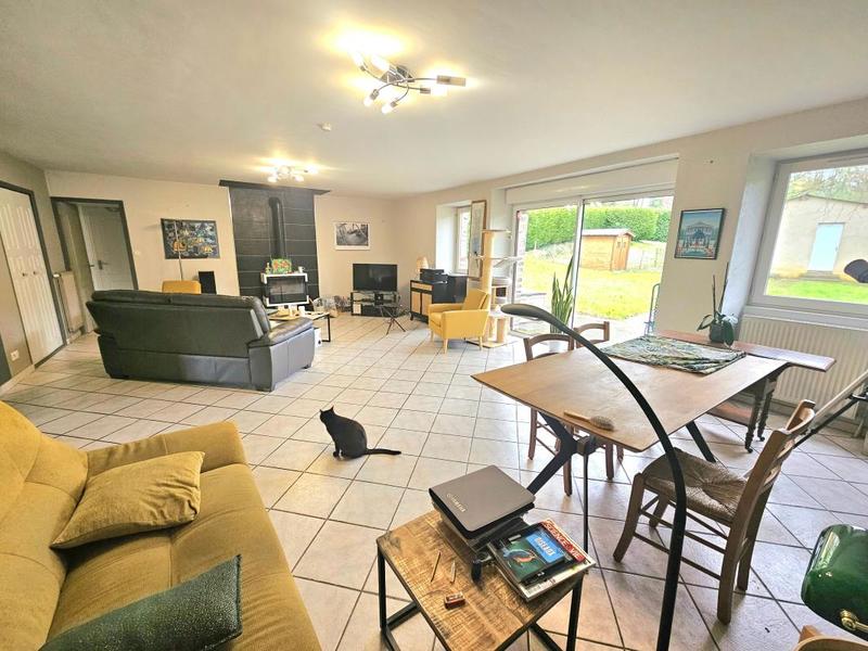 Maison - 121 m² - 4 pièces