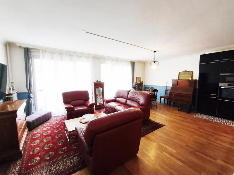 Appartement - 95 m² - 4 pièces