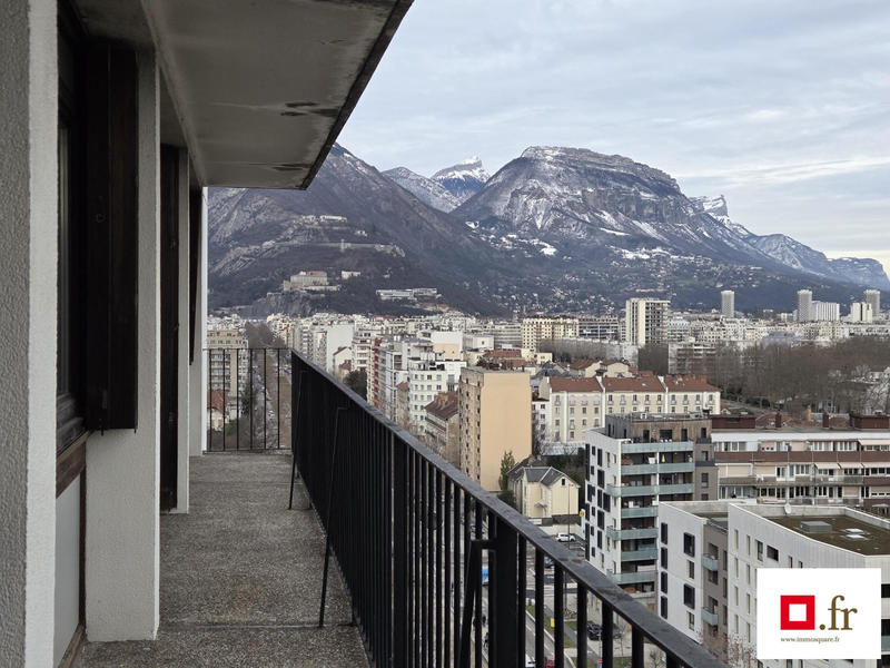 Appartement - 76 m² - 4 pièces