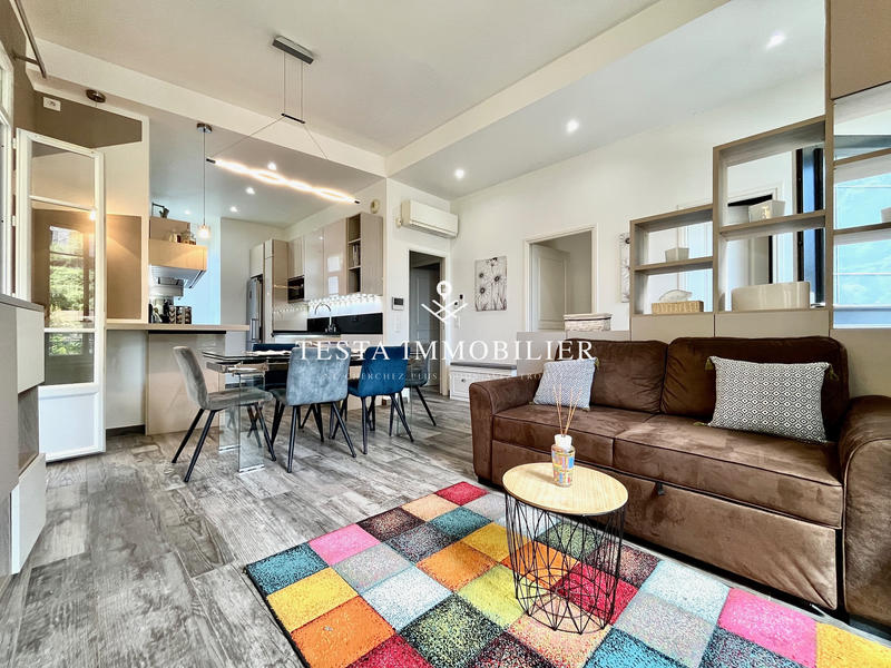 Appartement - 70 m² - 5 pièces