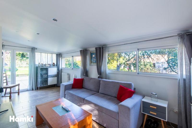 Villa - 180 m² - 7 pièces