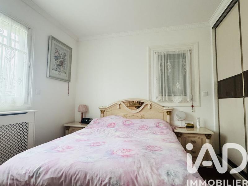 Maison - 206 m² - 9 pièces