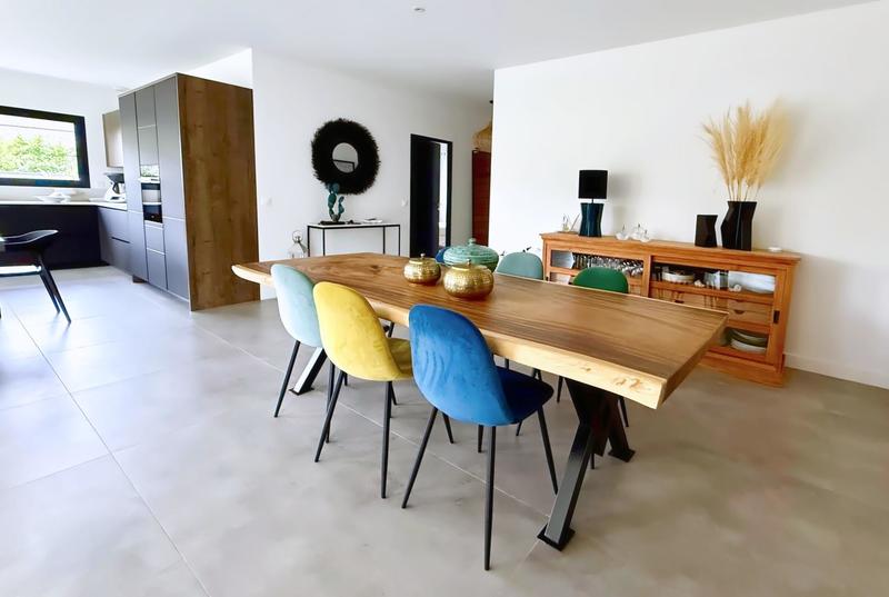 Maison - 158 m² - 6 pièces