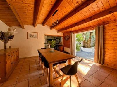 Maison - 147 m² - 6 pièces