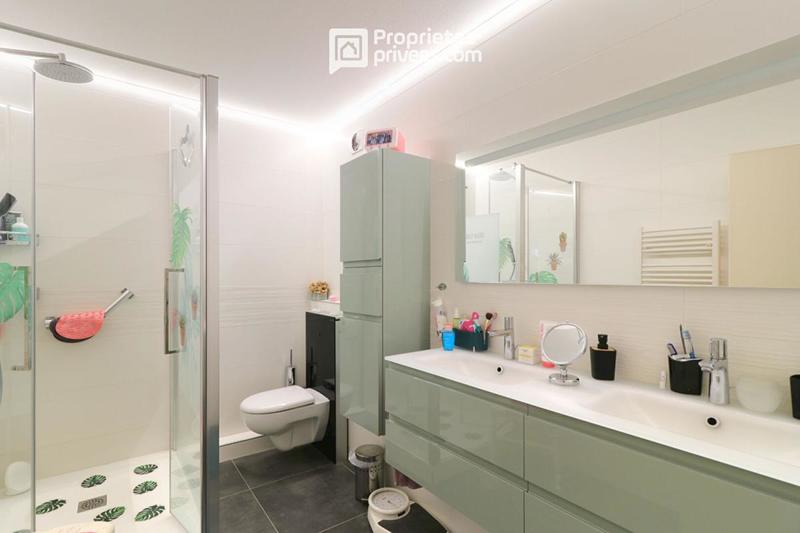 Appartement - 97 m² - 5 pièces