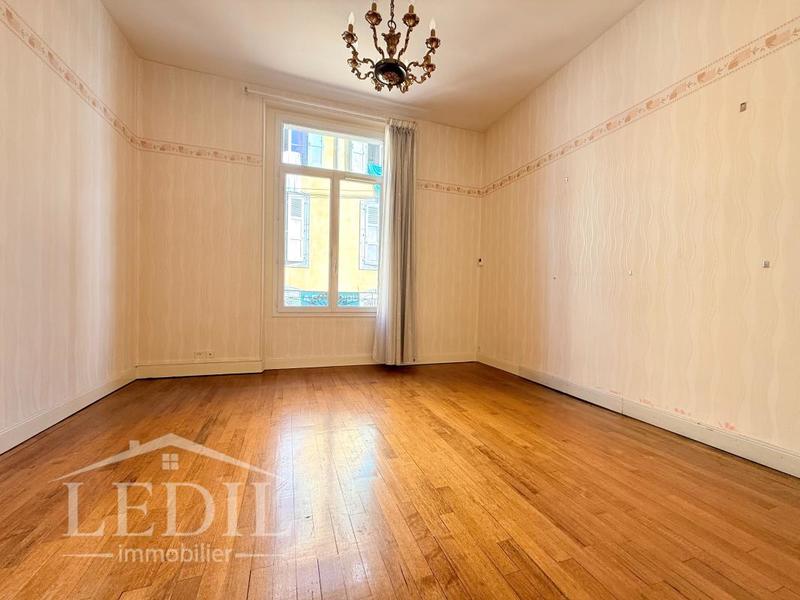 Maison de ville - 186 m² - 7 pièces