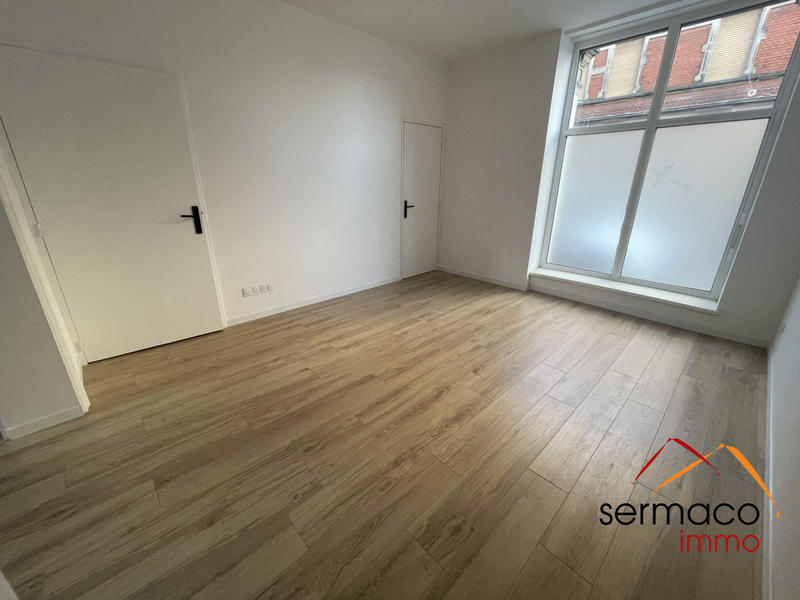 Appartement - 100 m² - 4 pièces