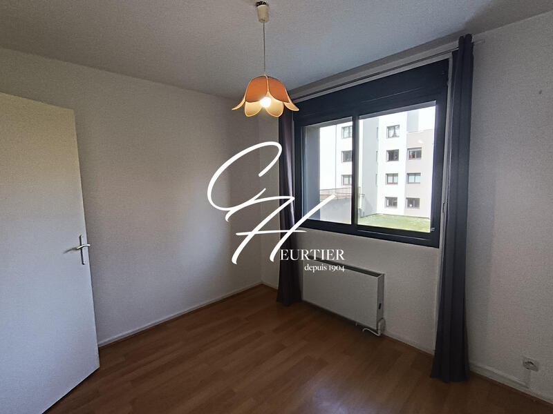 Appartement - 79 m² - 4 pièces