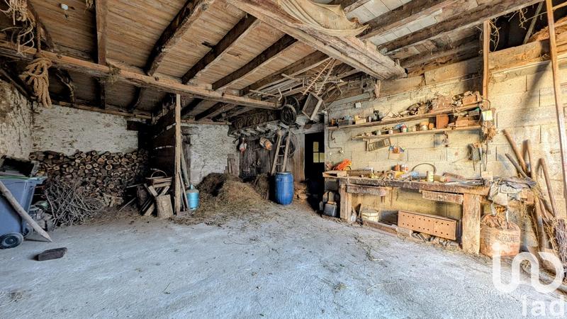 Maison - 230 m² - 8 pièces