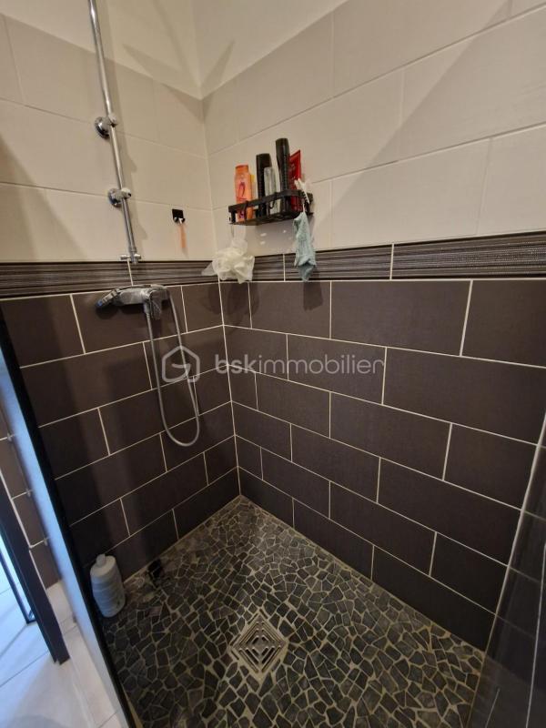 Maison de village - 95 m² - 4 pièces