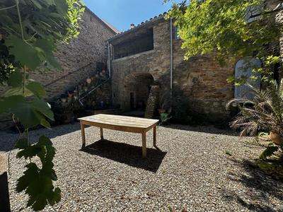 Maison de village - 224 m² - 9 pièces