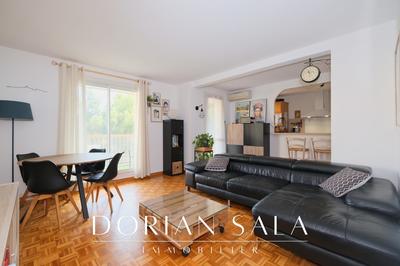 Appartement - 80 m² - 4 pièces