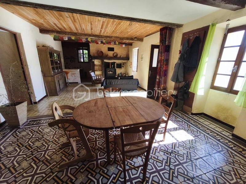 Propriété - 112 m² - 6 pièces