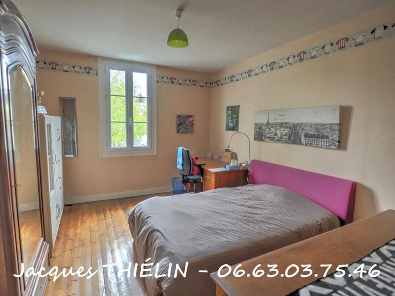 Maison - 198 m² - 8 pièces